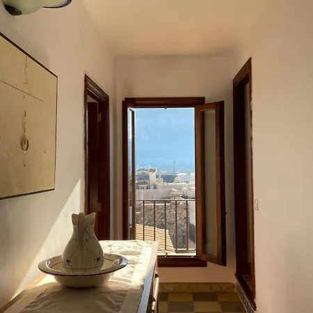 Сasa de vacaciones Casa Nuria Mit Terrasse By Interhome *