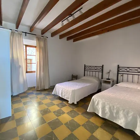 Сasa de vacaciones Casa Nuria Mit Terrasse By Interhome *