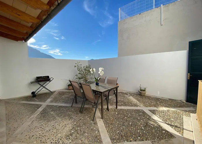 Casa Nuria Mit Terrasse By Interhome